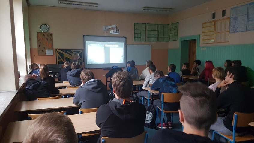 ziemia we wszechświecie