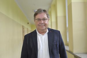 NAUCZYCIEL